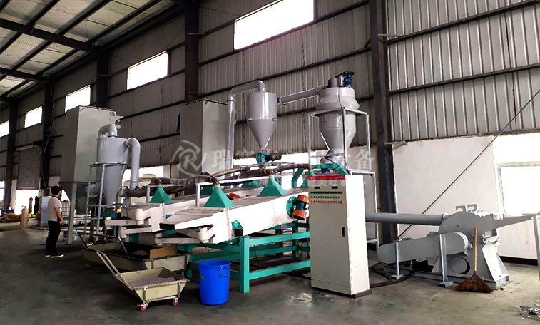 能源危機(jī)告急，廢舊鋰電池回收處理機(jī)械的技術(shù)支持